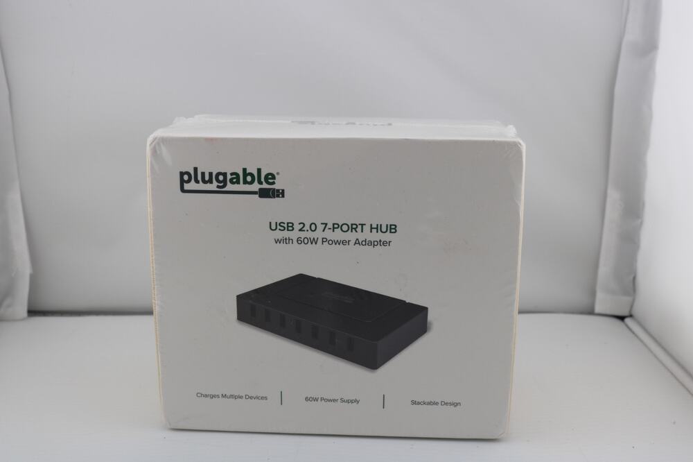 Plugable USB 2.0 7-Port Hub with 60W Power Adapter Stackable BC 1.2 Brand New